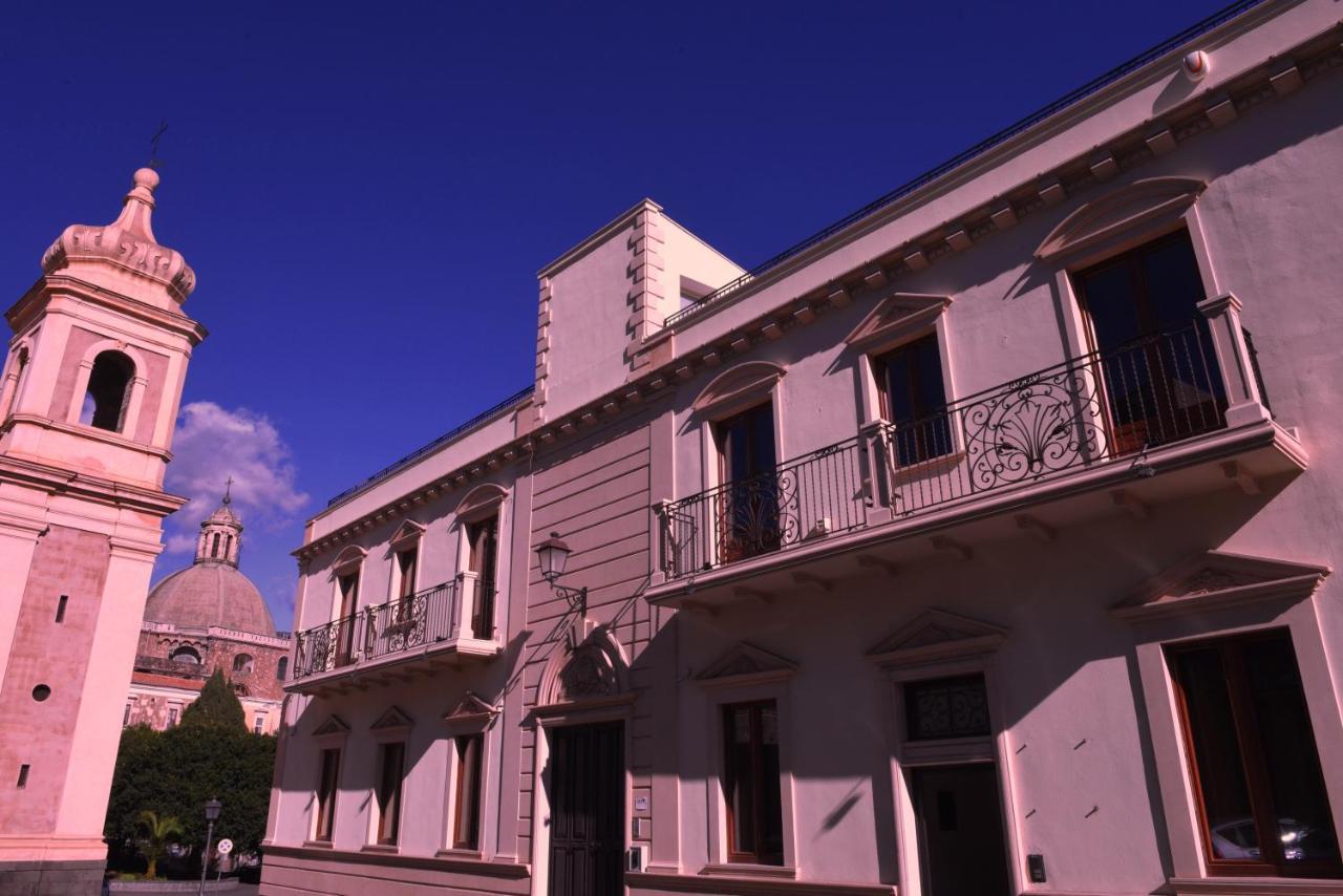 Palazzo Galifi Hotel ปาแตร์โน ภายนอก รูปภาพ